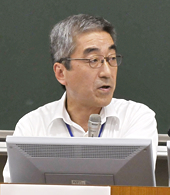 桜井　大二郎　委員長
